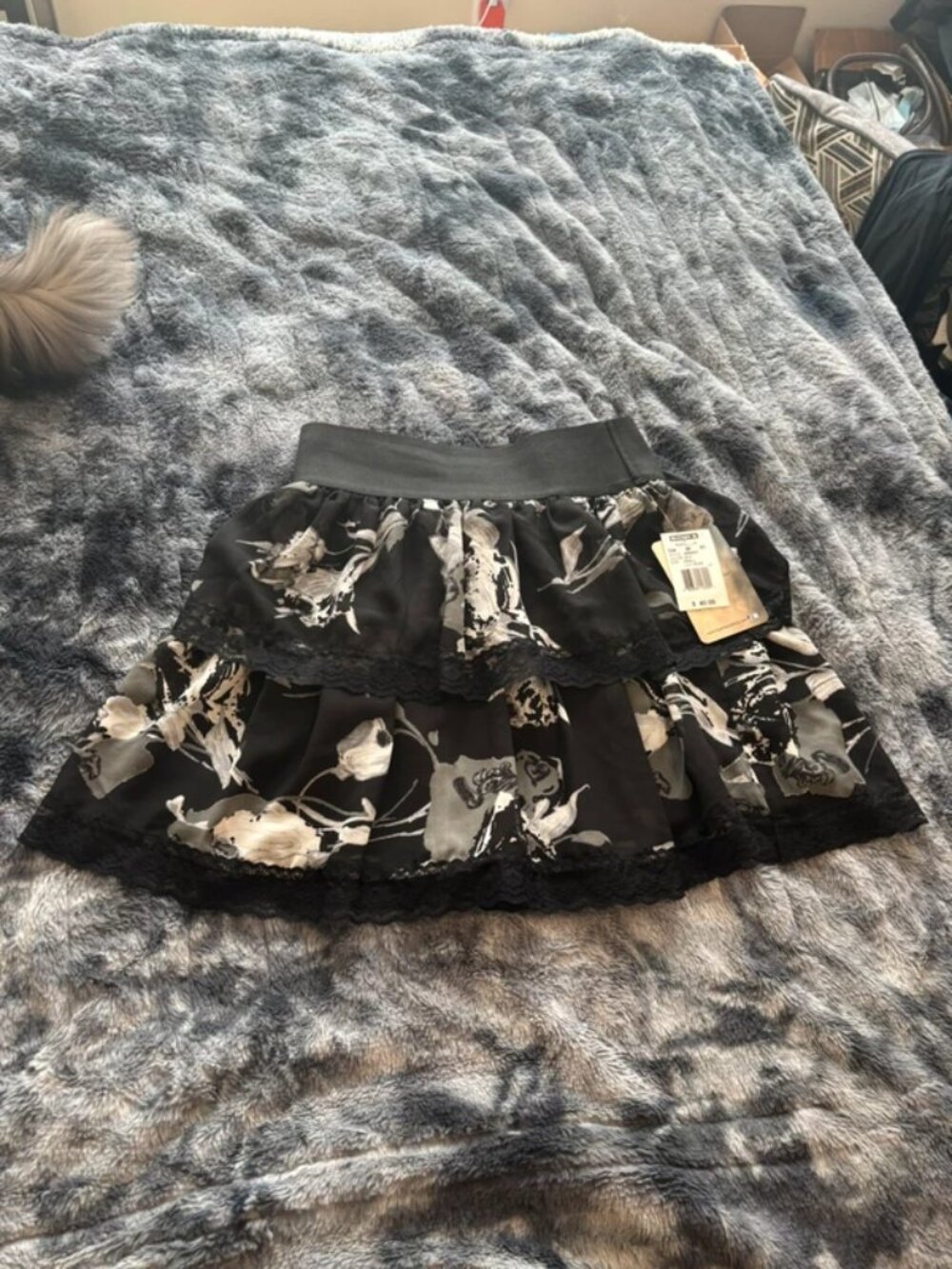 NWT Lily Rose floral skirt